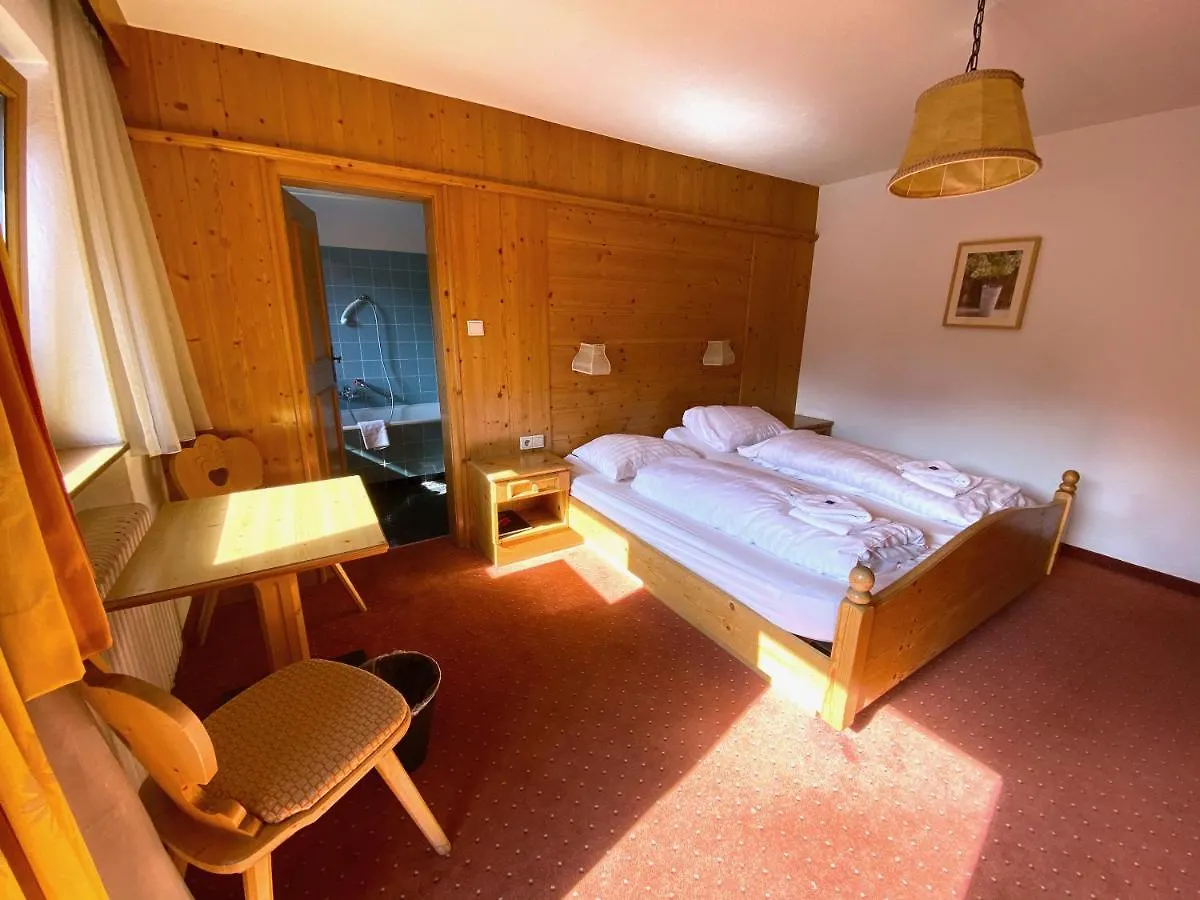 Haus Giggijoch By Chatel Reizen Sölden Habitación en casa particular
